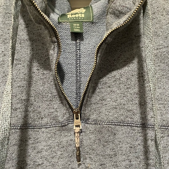 Roots Men's 1/4 Zip Hoodie - Medium - Picture 5 of 5